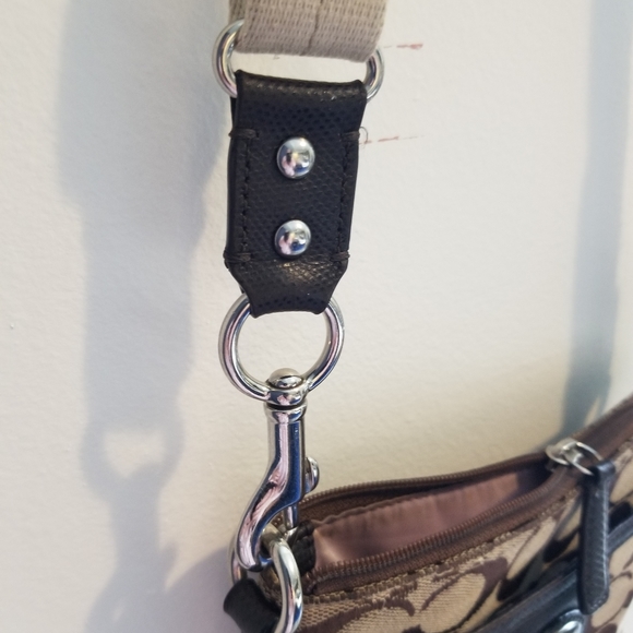 Coach Crossbody Bag - Picture 5 of 7